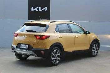Kia Stonic 2023 photo 4
