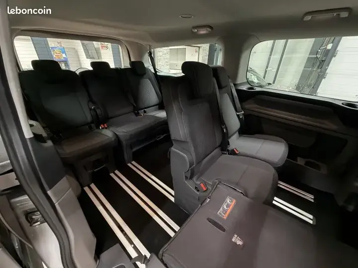 Ford Tourneo Custom 2024 photo 4