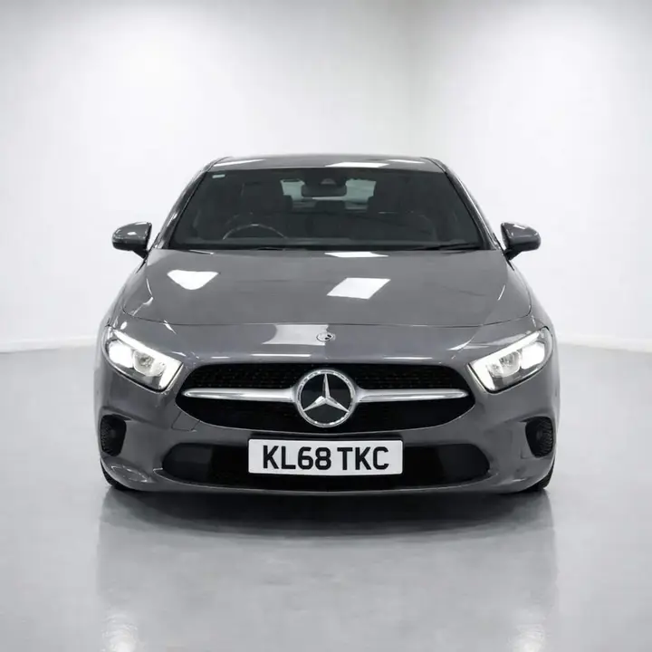 Mercedes-Benz A-Class 2019 photo 3