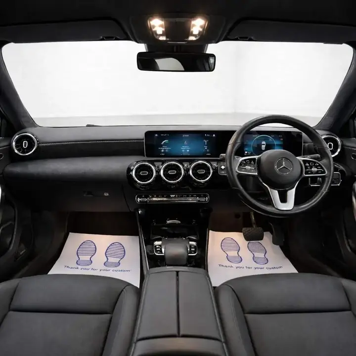 Mercedes-Benz A-Class 2019 photo 2