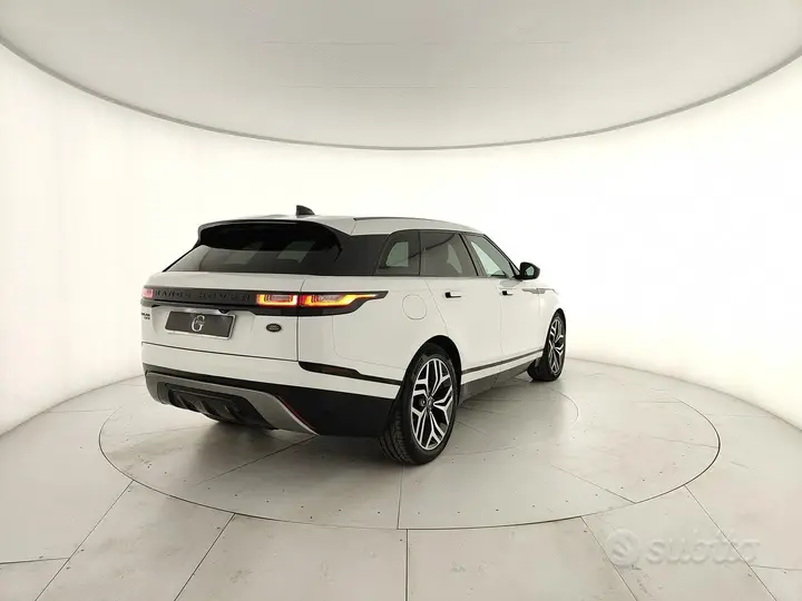 Land Rover Range Rover Velar 2018 photo 3
