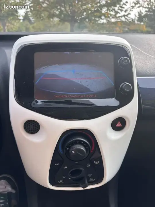 Peugeot 108 2017 photo 4