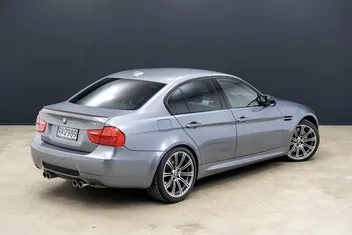 BMW M3 2009 photo 3