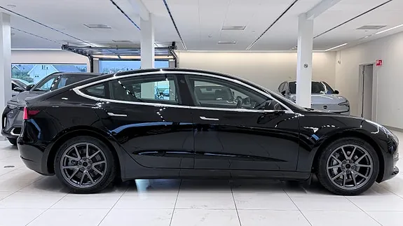 Tesla Model 3 2020 photo 5