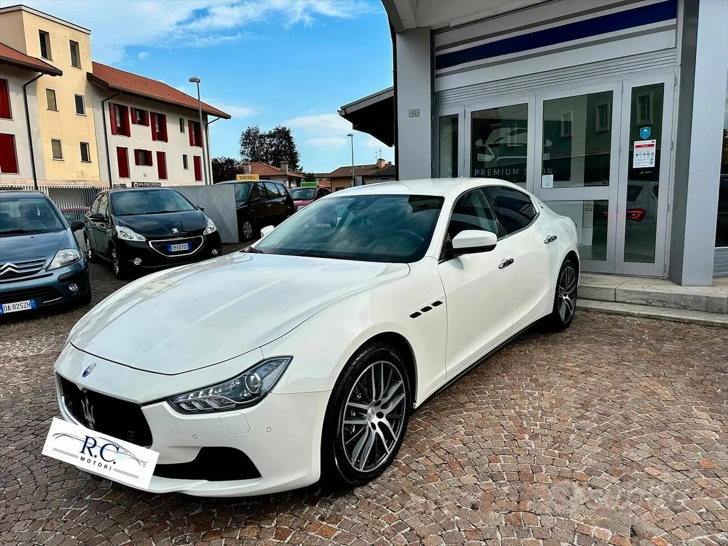 Maserati Ghibli 2017 photo 2