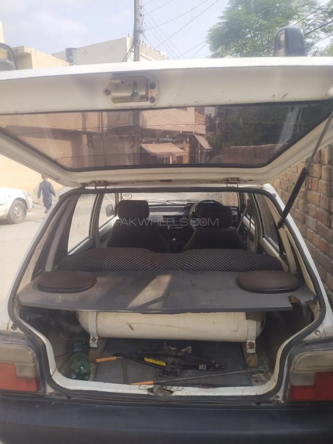 Suzuki Mehran