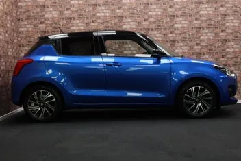 Suzuki Swift 2023 photo 3