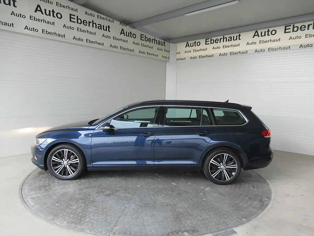 Volkswagen Passat 2015 photo 2