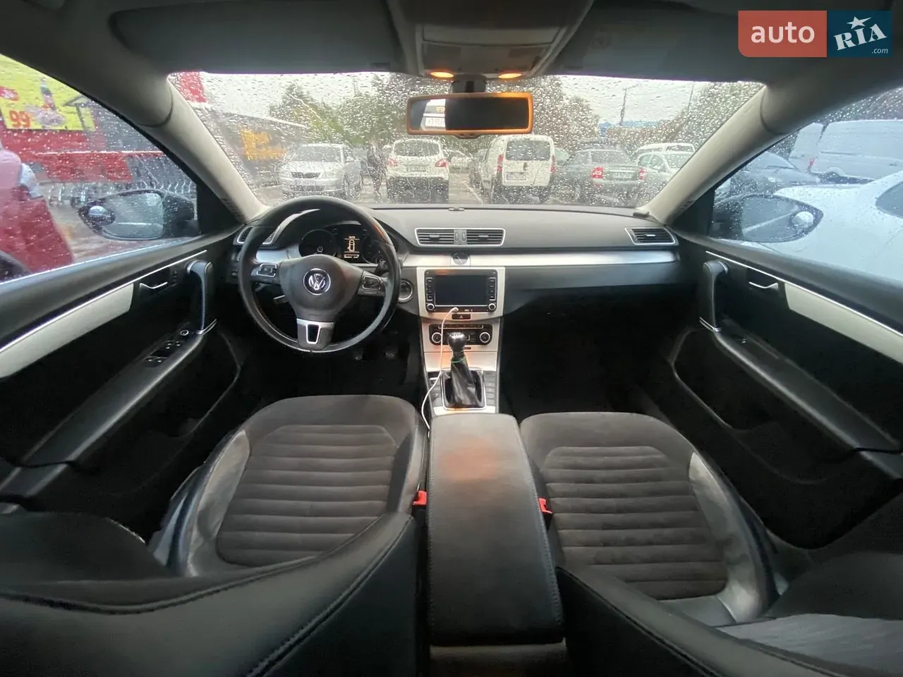 Volkswagen Passat 2010 photo 4