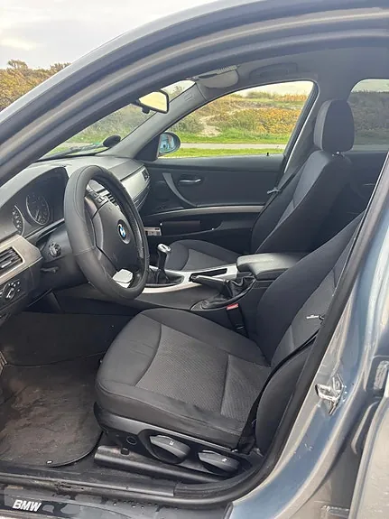 BMW 320I 2006 photo 4