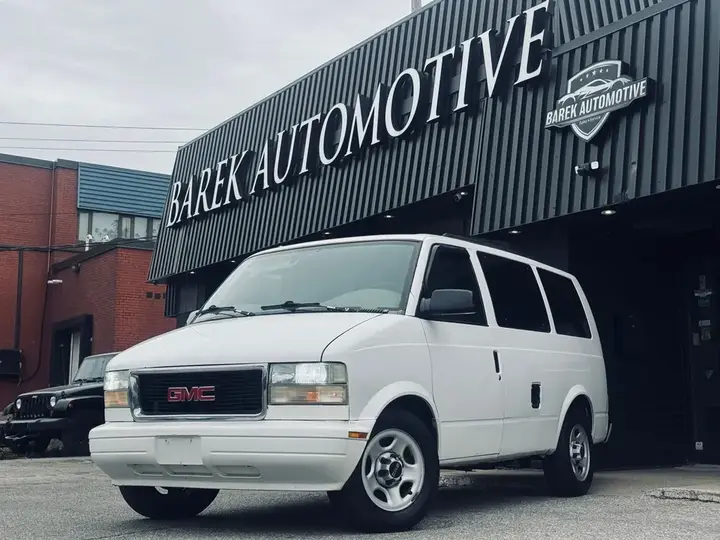 GMC Safari