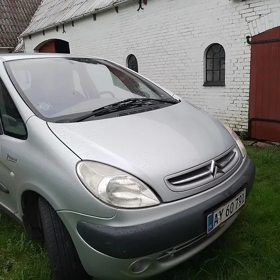 Citroen Xsara Picasso 2002 photo 3