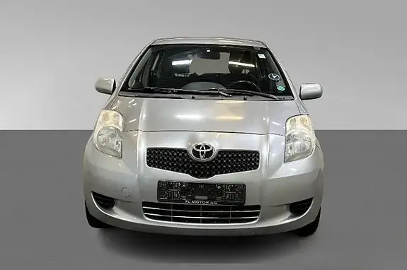 Toyota Yaris 2007 photo 3