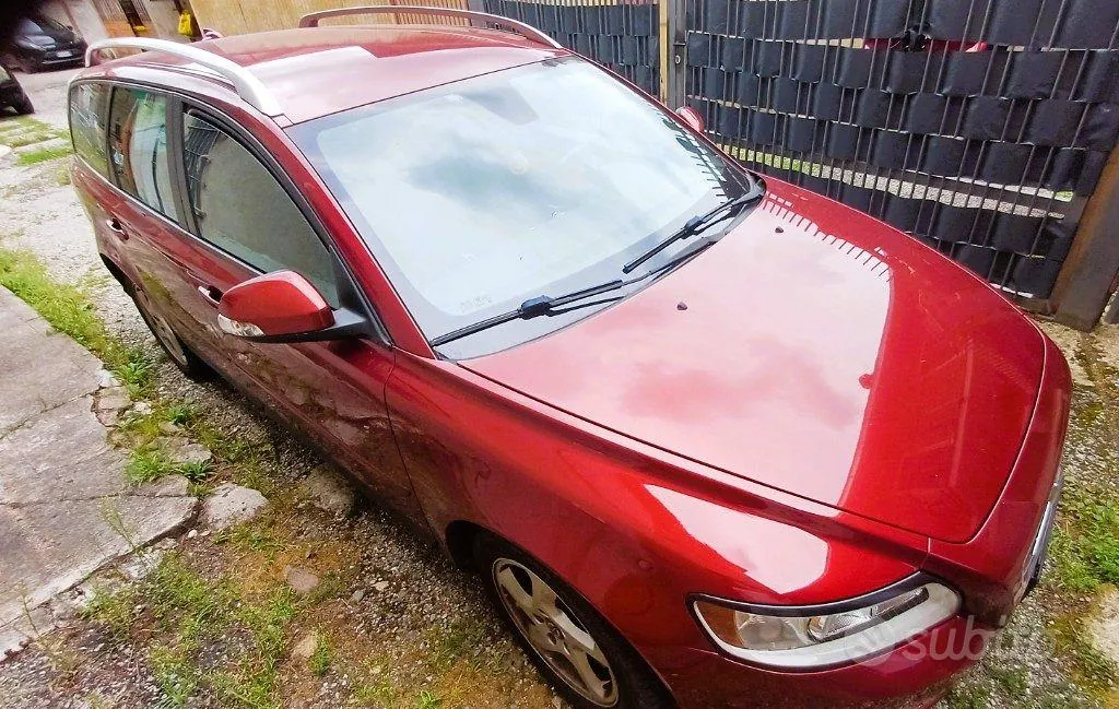 Volvo V50 2010 photo 5