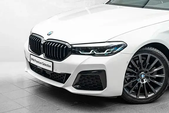 BMW 520D 2023 photo 5