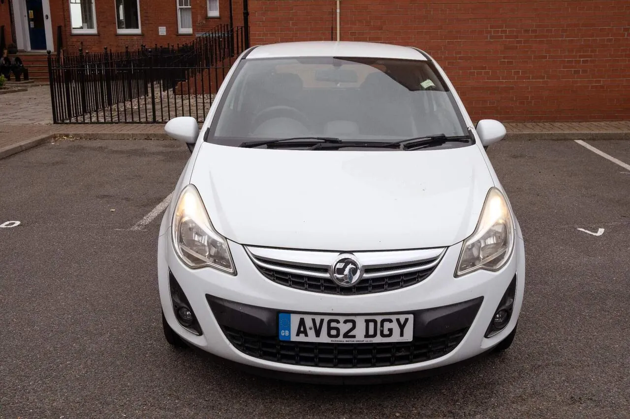 Vauxhall Corsa 2012 photo 5
