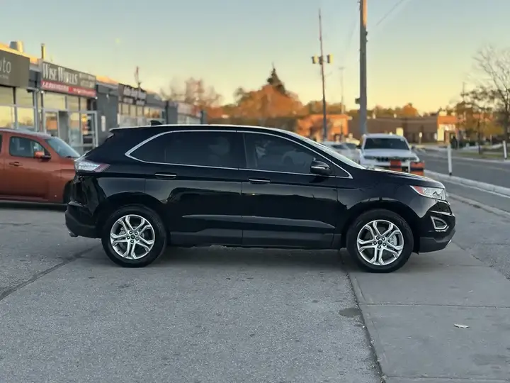 Ford Edge 2016 photo 2