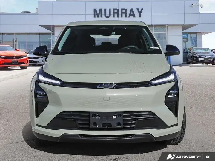 Chevrolet Bolt 2027 photo 2