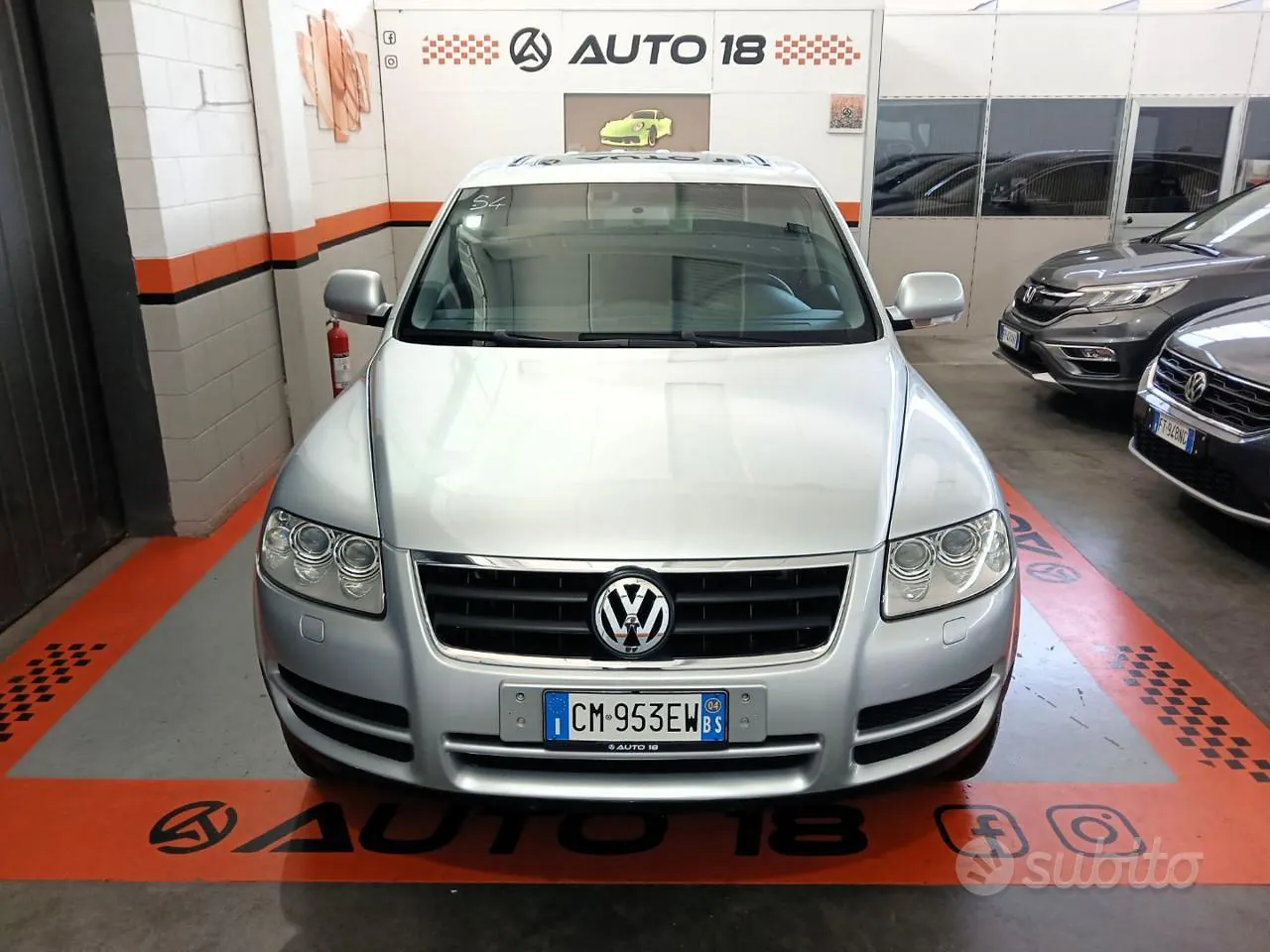 Volkswagen Touareg 2004 photo 2
