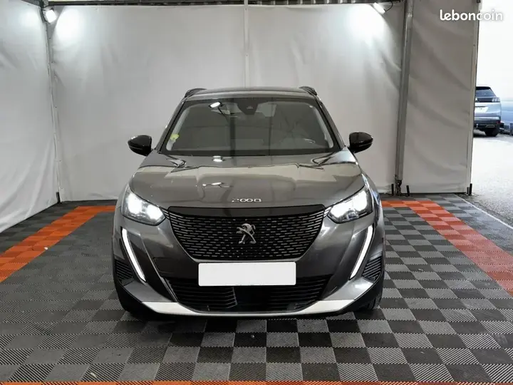 Peugeot 2008 2022 photo 3