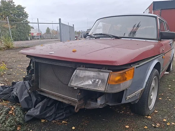 Saab 900 1988 photo 2