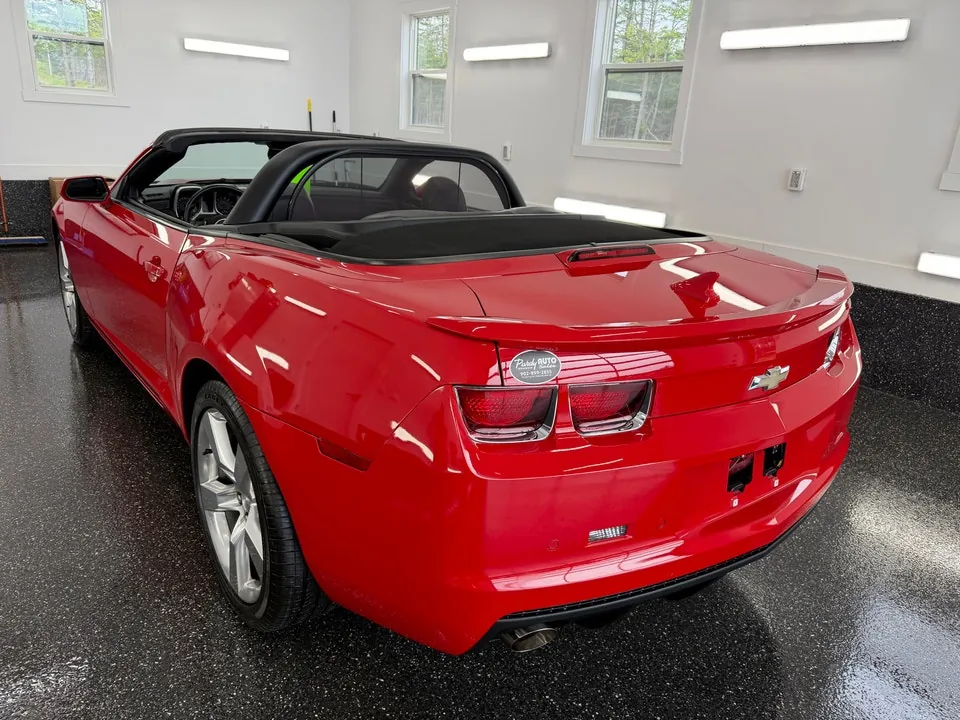 Chevrolet Camaro 2011 photo 4