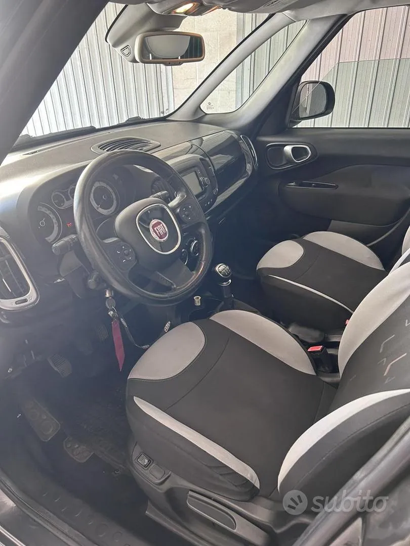 Fiat 500L 2016 photo 3