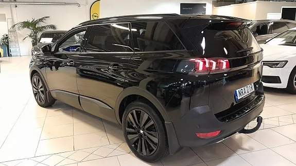 Peugeot 5008 2023 photo 5