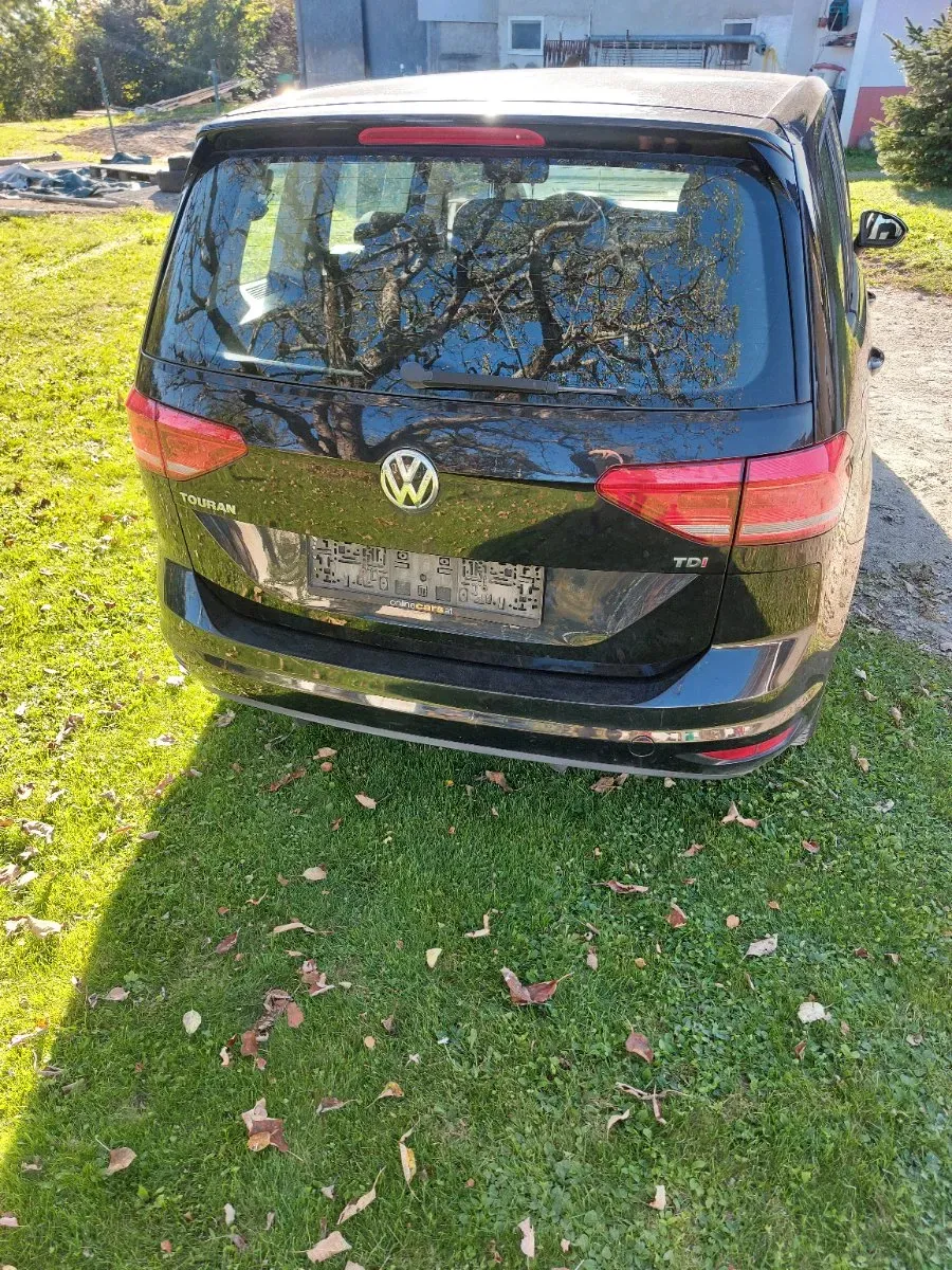 Volkswagen Touran 2016 photo 3