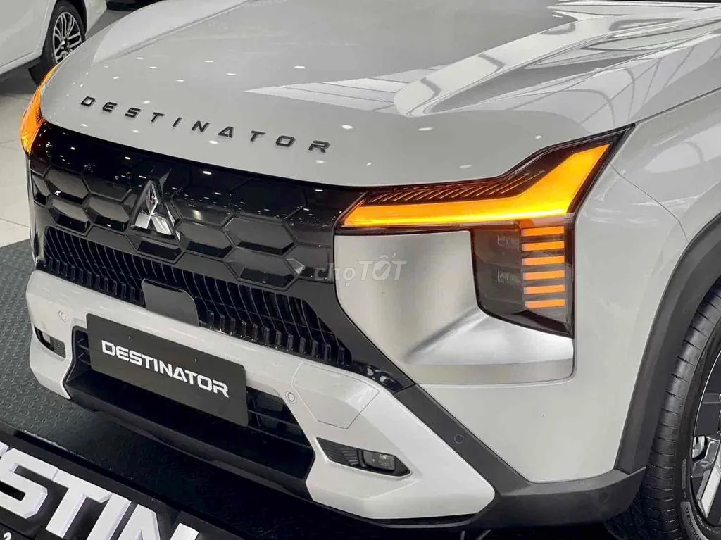 Mitsubishi Destinator 2026 photo 3