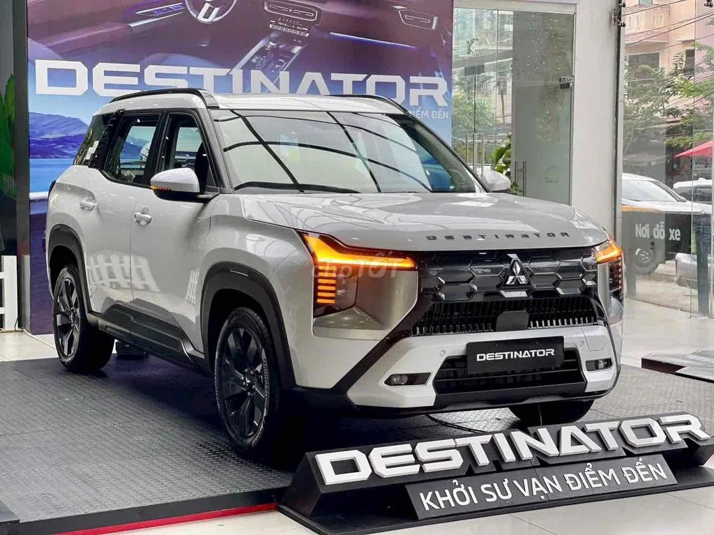 Mitsubishi Destinator 2026 photo 2