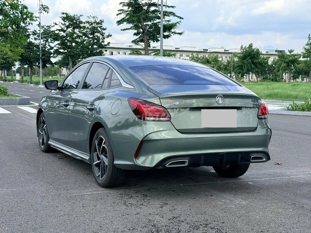 MG Mg5 2022 photo 2