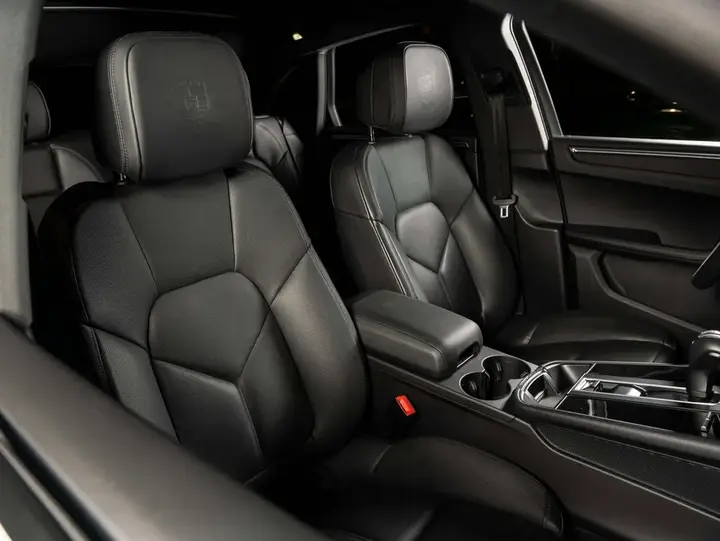Porsche Macan 2025 photo 5