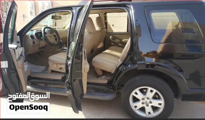 Ford Explorer 2010 photo 5