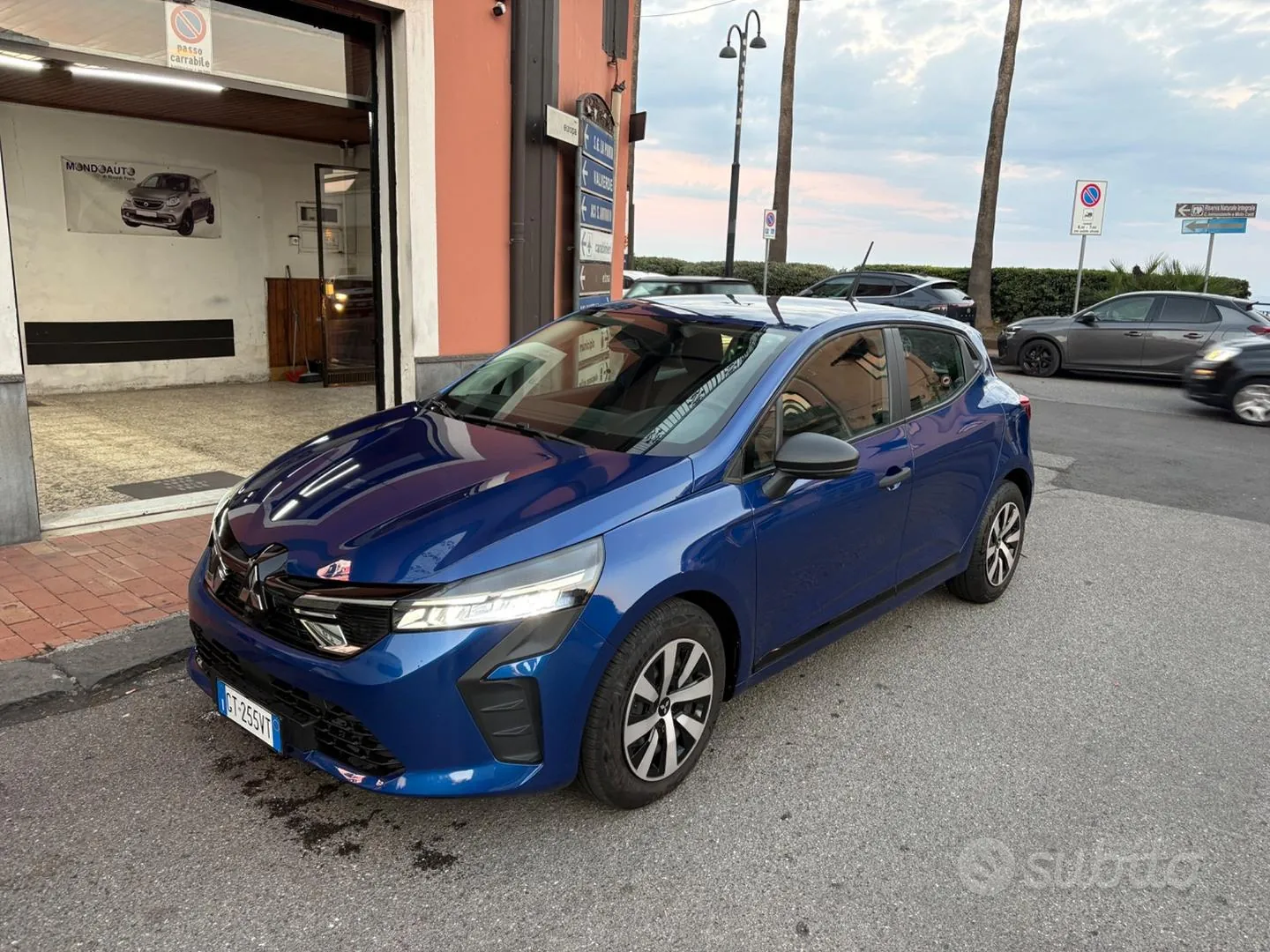 Mitsubishi Colt 2024 photo 2