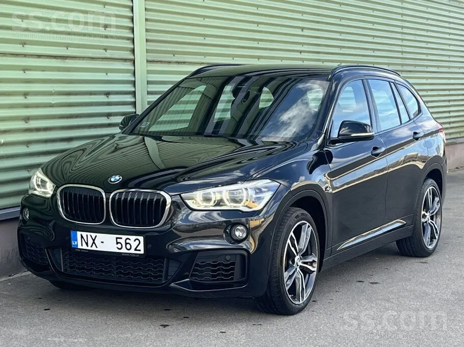 BMW X1