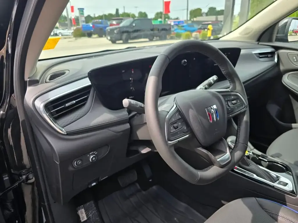 Buick Encore 2026 photo 4