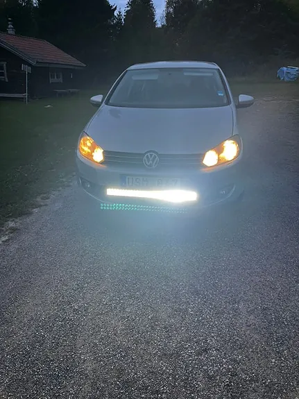 Volkswagen Golf 2011 photo 3
