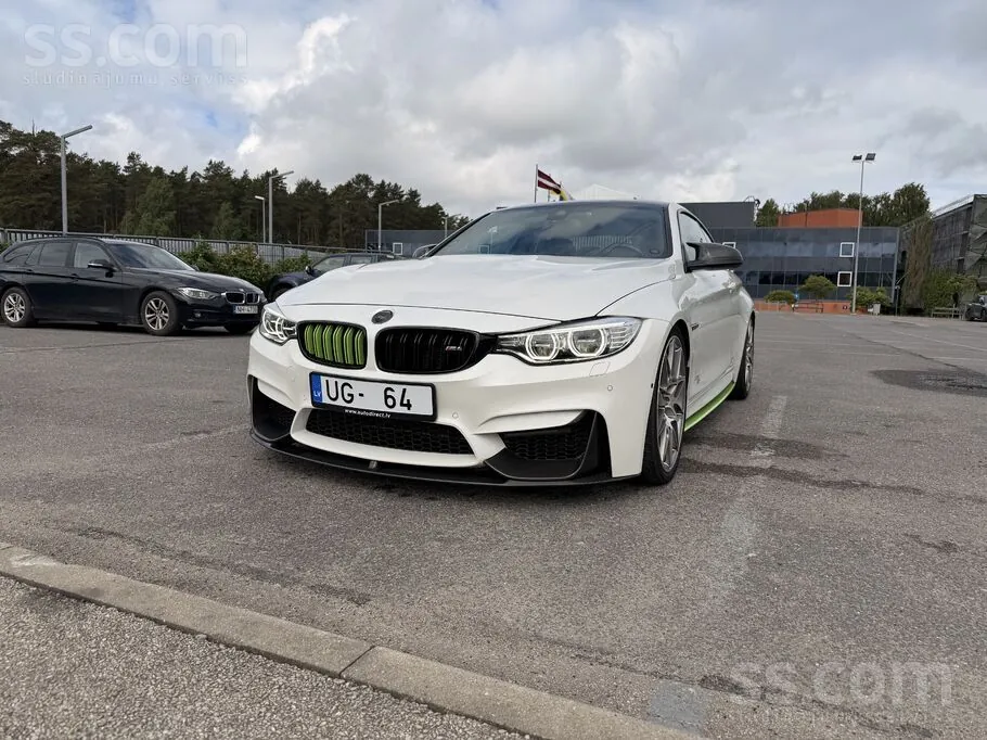BMW M4 2016 photo 2