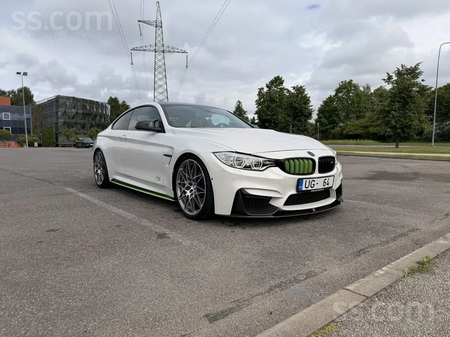 BMW M4 2016 photo 3