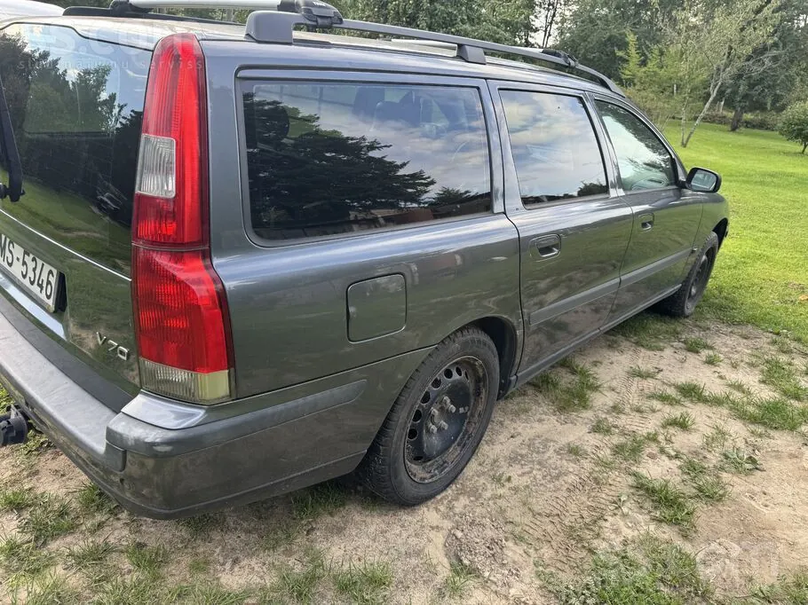 Volvo V70 2003 photo 4
