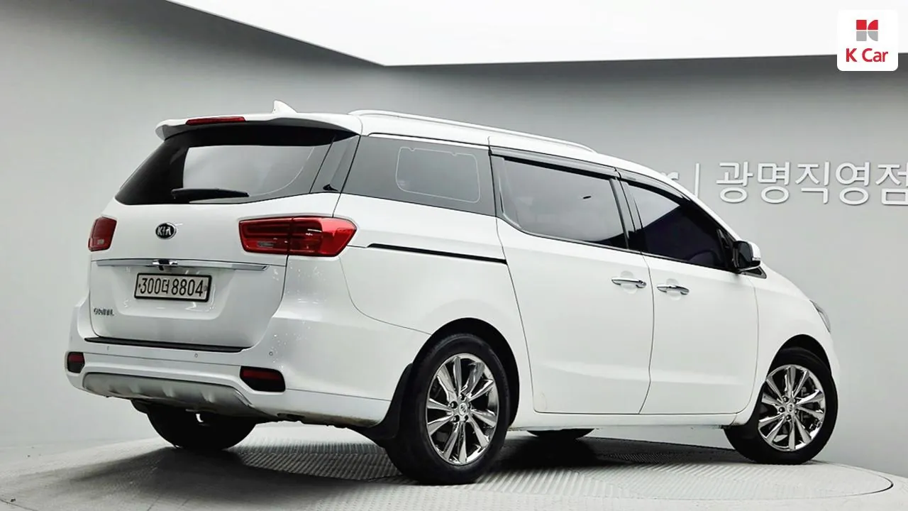 Kia Carnival 2019 photo 4