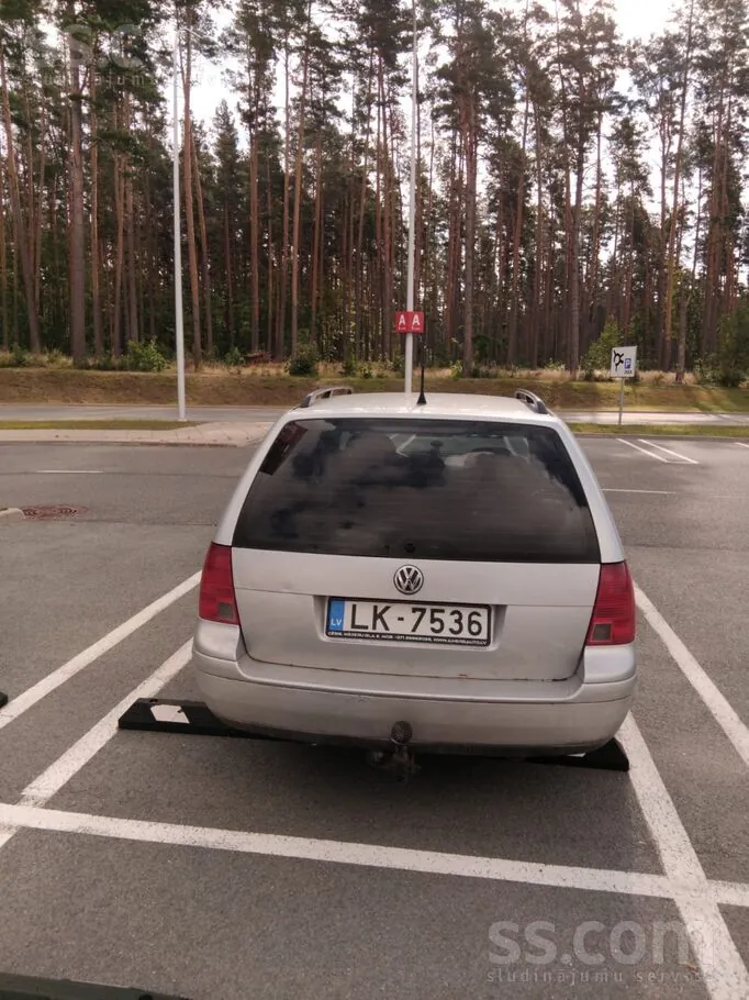 Volkswagen Bora 2002 photo 4