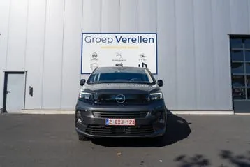 Opel Zafira 2025 photo 2