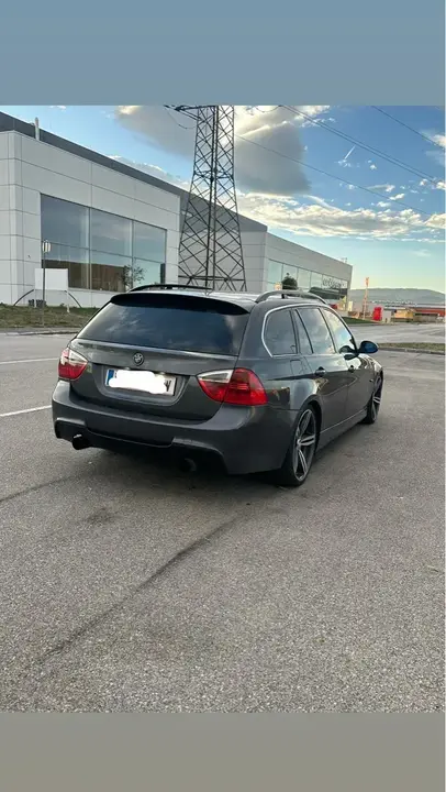 BMW 3 Series 2006 photo 2
