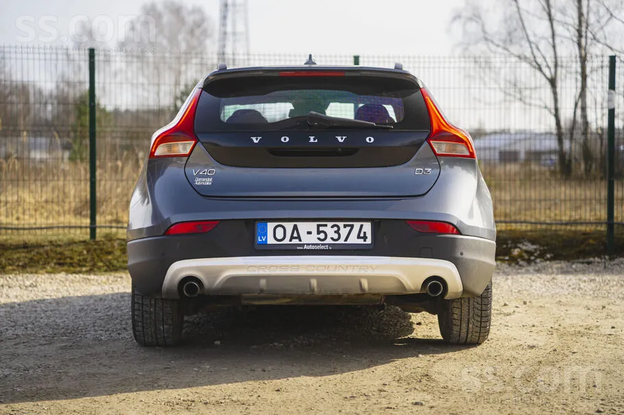 Volvo V40 2013 photo 5