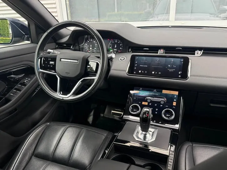 Land Rover Range Rover Evoque 2021 photo 2