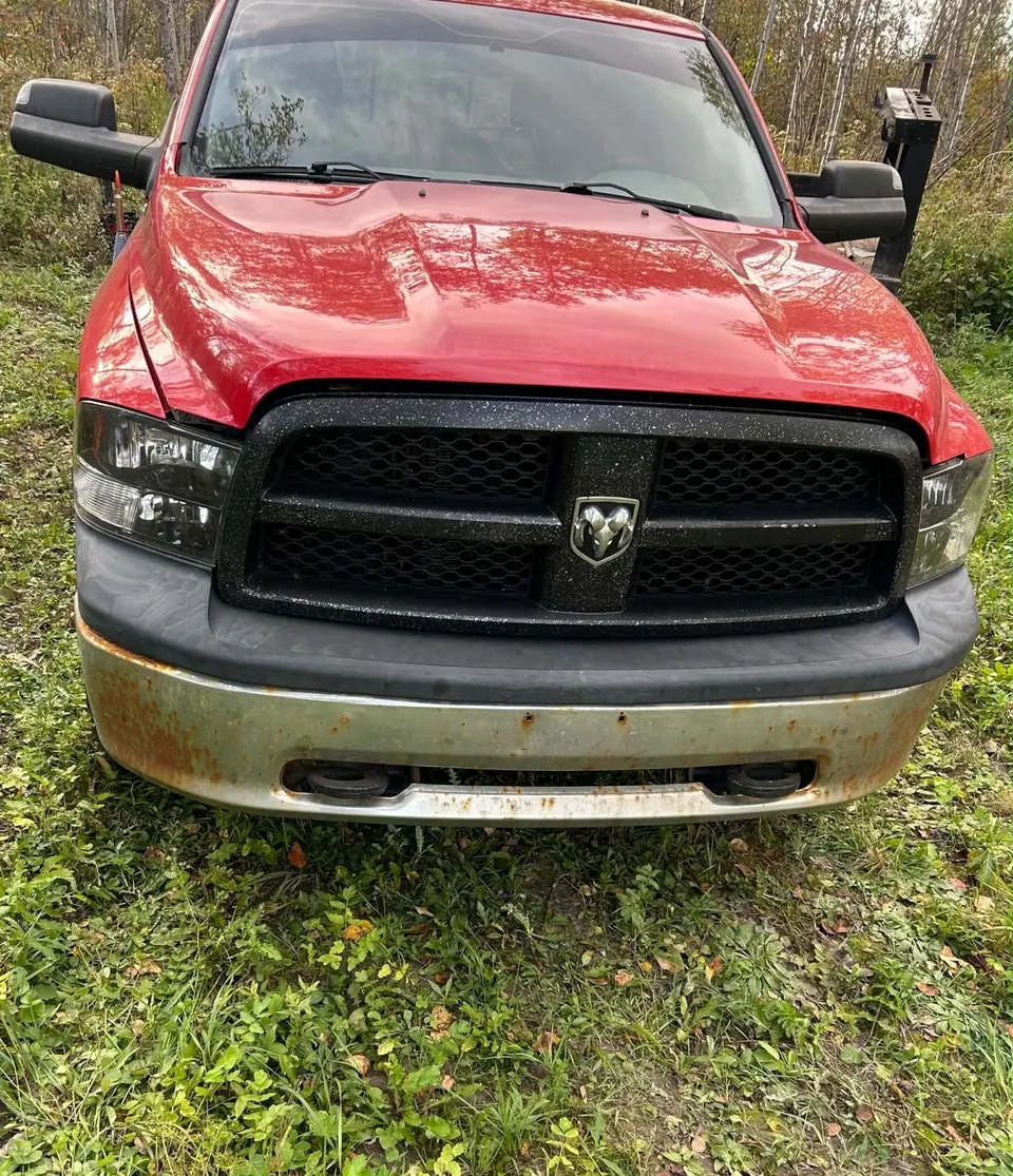 Dodge Ram 1500 2011 photo 3