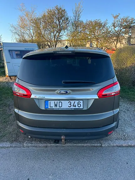 Ford S-Max 2012 photo 3