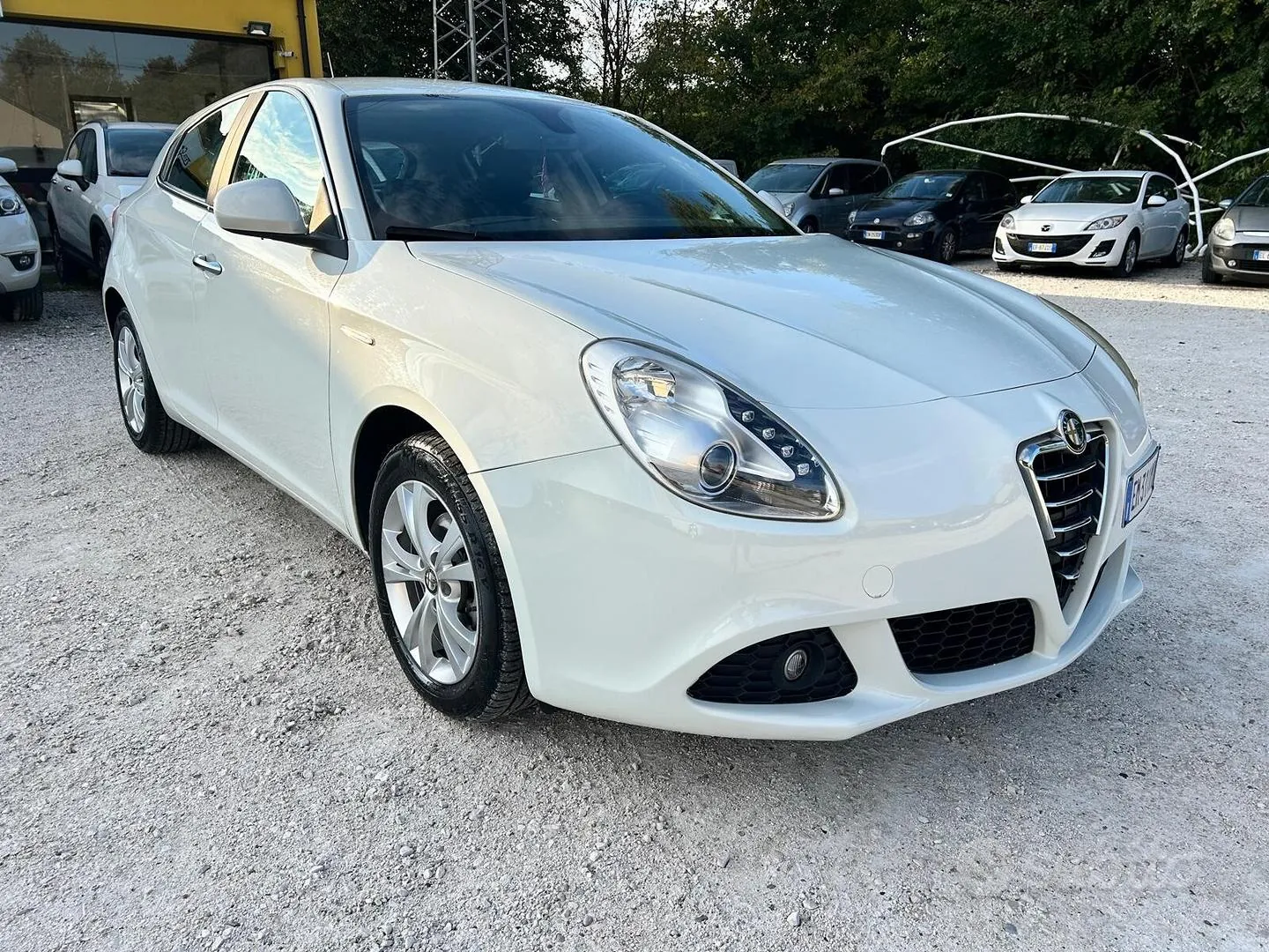 Alfa Romeo Giulietta 2012 photo 3